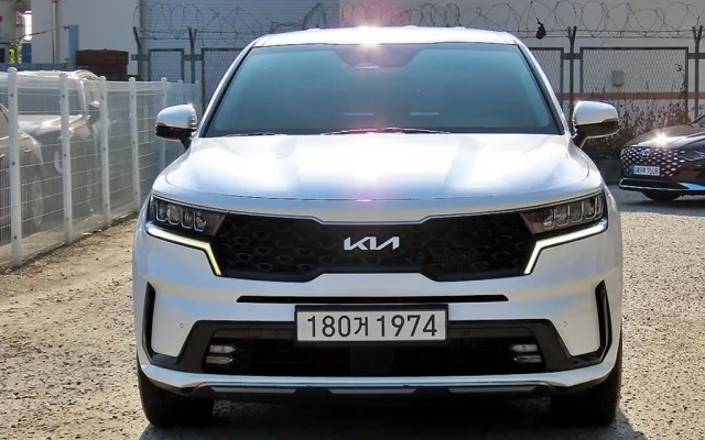 쏘렌토R 중고차 쏘렌토 4세대(MQ4) 가솔린 2.5T 2WD 트렌디 매물 사진 14 - 2022/04 107,831km